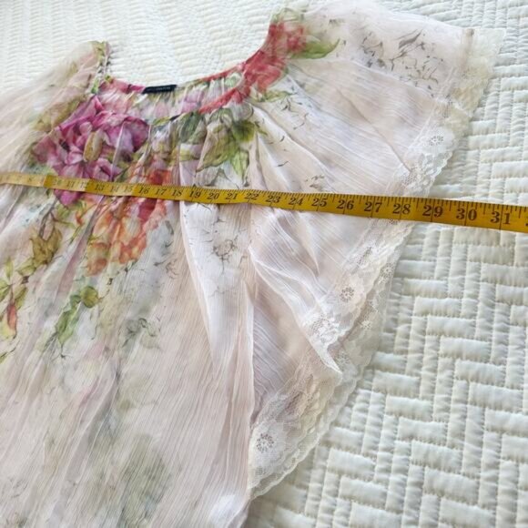 Love Culture Sheer Floral Top Lace Bat Wing Square Neck Size Medium - Picture 5 of 8